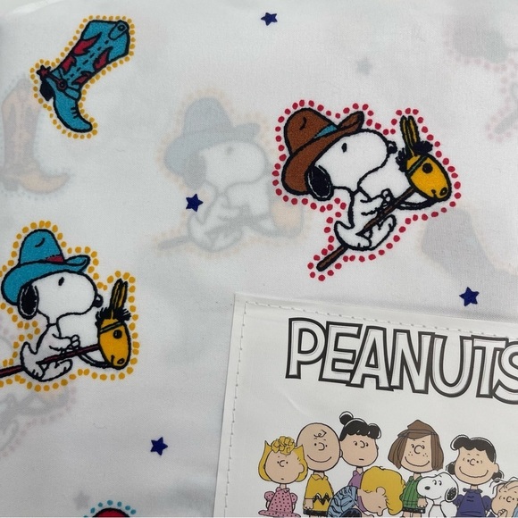 Peanuts Snoopy Twin Size Ride ‘Em Cowboy Sheet Set 3 piece white NWT - Picture 3 of 8